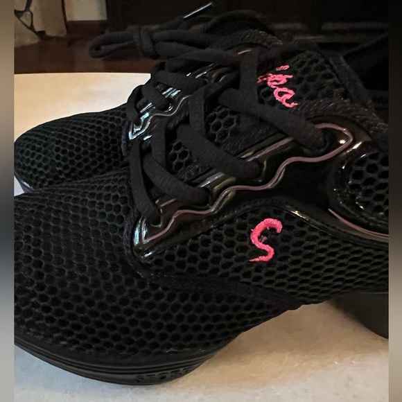 Sport Walking Dance Practice Shoes 6.5/37 - Picture 5 of 10